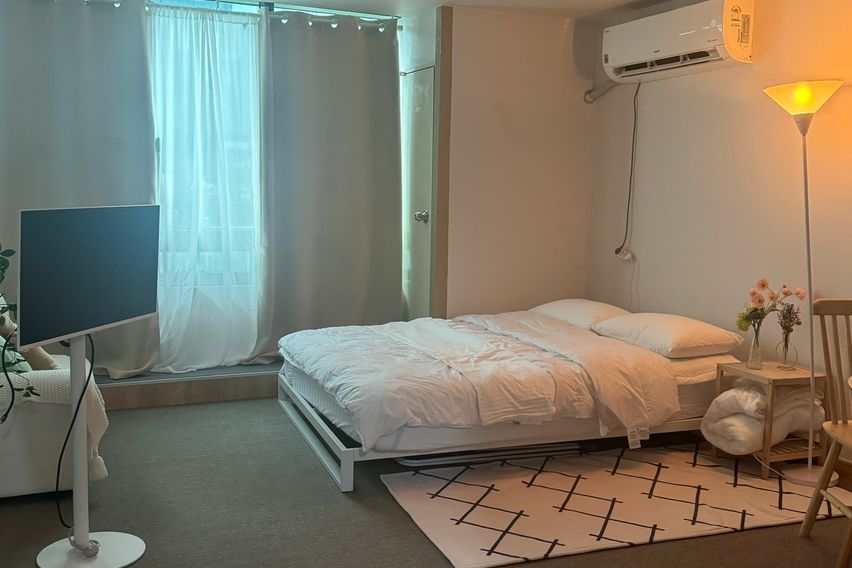 홍대역 단 1분 풀옵션