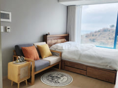 Ocean view / Cooking facilities / Oreum (volc 3th image