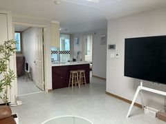 Clean 3-room apartment in Siheung 2th image