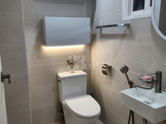 Bright, quiet, and spacious studio apartment 3th image