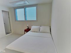 Fully furnished, comfortable home like your o 12th image