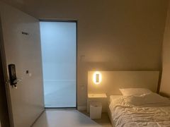 Room 1 0th image