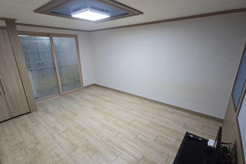 드림하우스 1인실 2번째 이미지