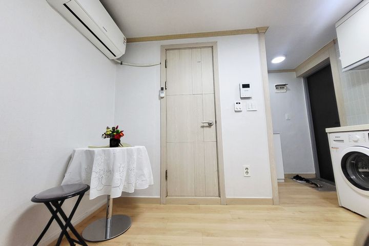 Fully furnished basement unit near Suyu Stati 18th image