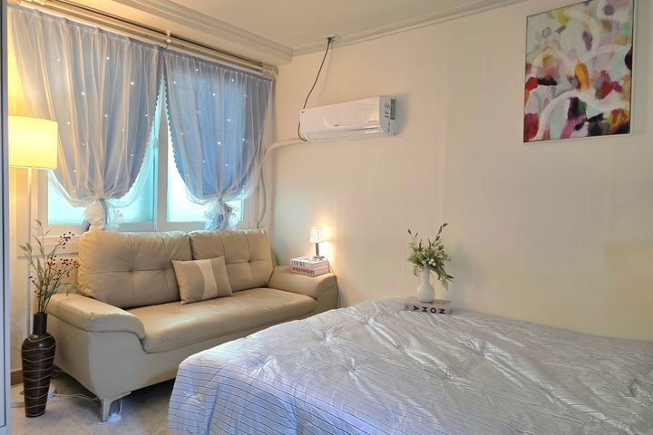 Eonju Station, 1-minute walk, fully furnished 3th image