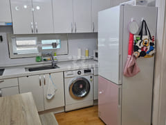 1.5-room apartment near Seonjeongneung Statio 5th image