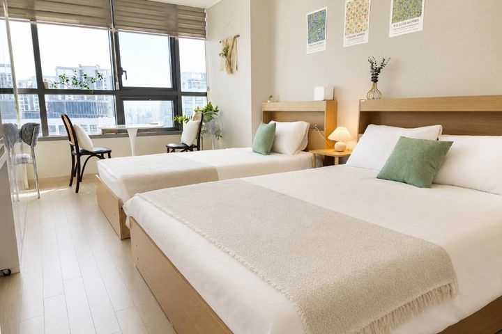 Songdo Halla Western Hotel, 2 beds 1th image