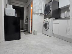 Hongdae Station 1.5 Room 102 8th image