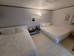 지호텔 2 beds 1번째 이미지