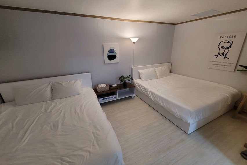 지호텔 2 beds 1번째 이미지