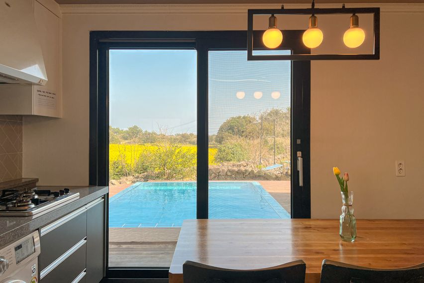 Private Pool Villa in East Jeju 17th image