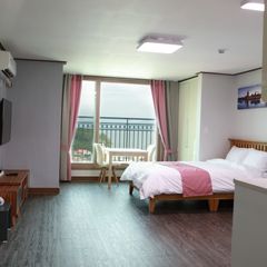 여수 팔레트 302호 방 이미지