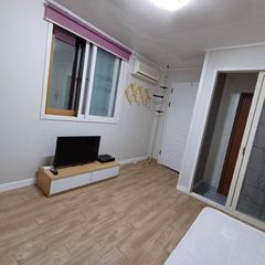 Pleasant studio apartment in Gumi Indong Unit Image