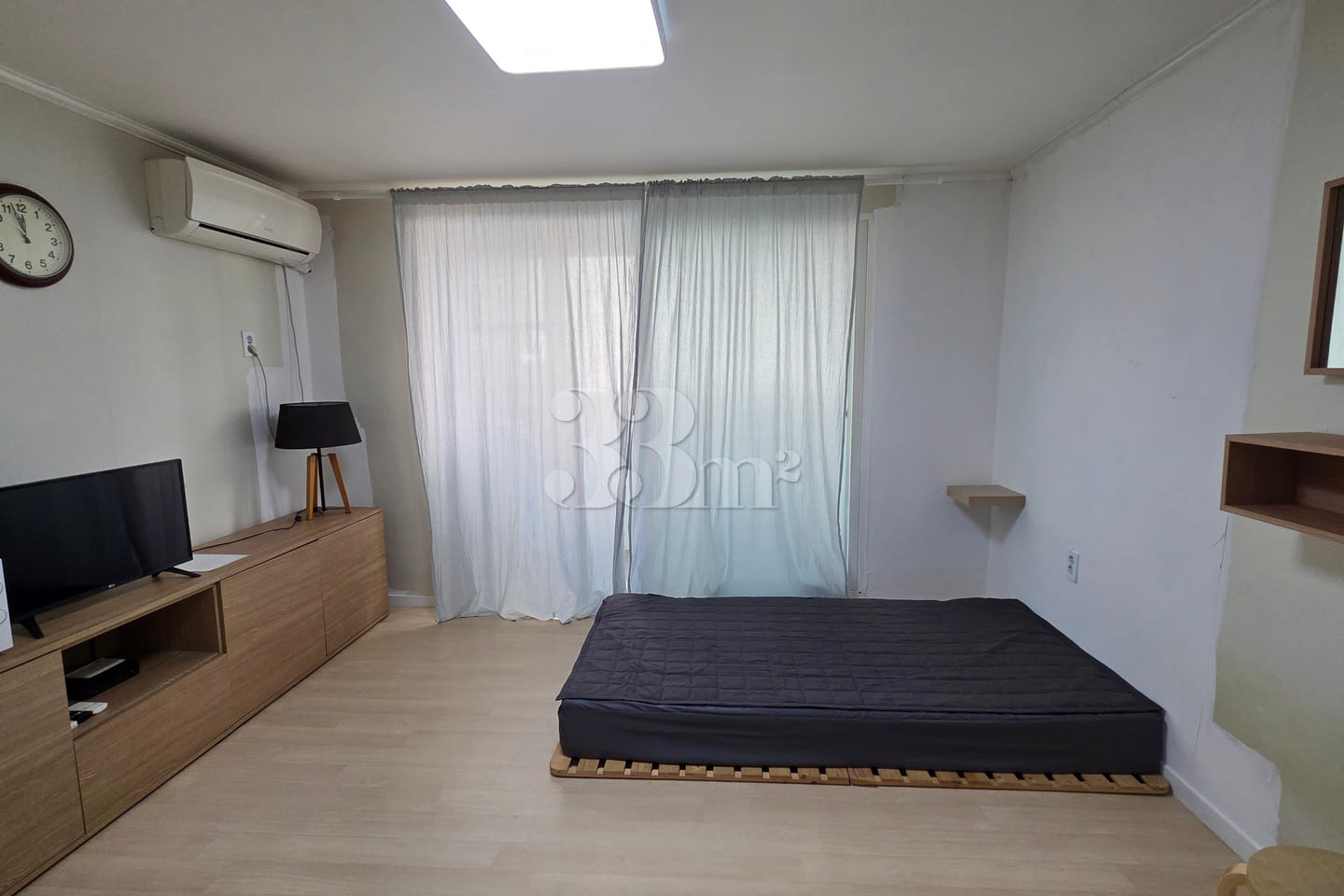High-end, fully furnished studio near Byeongj 3th image