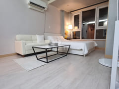 ๐ Gongdeok Station Area - Fully Furnished 3th image