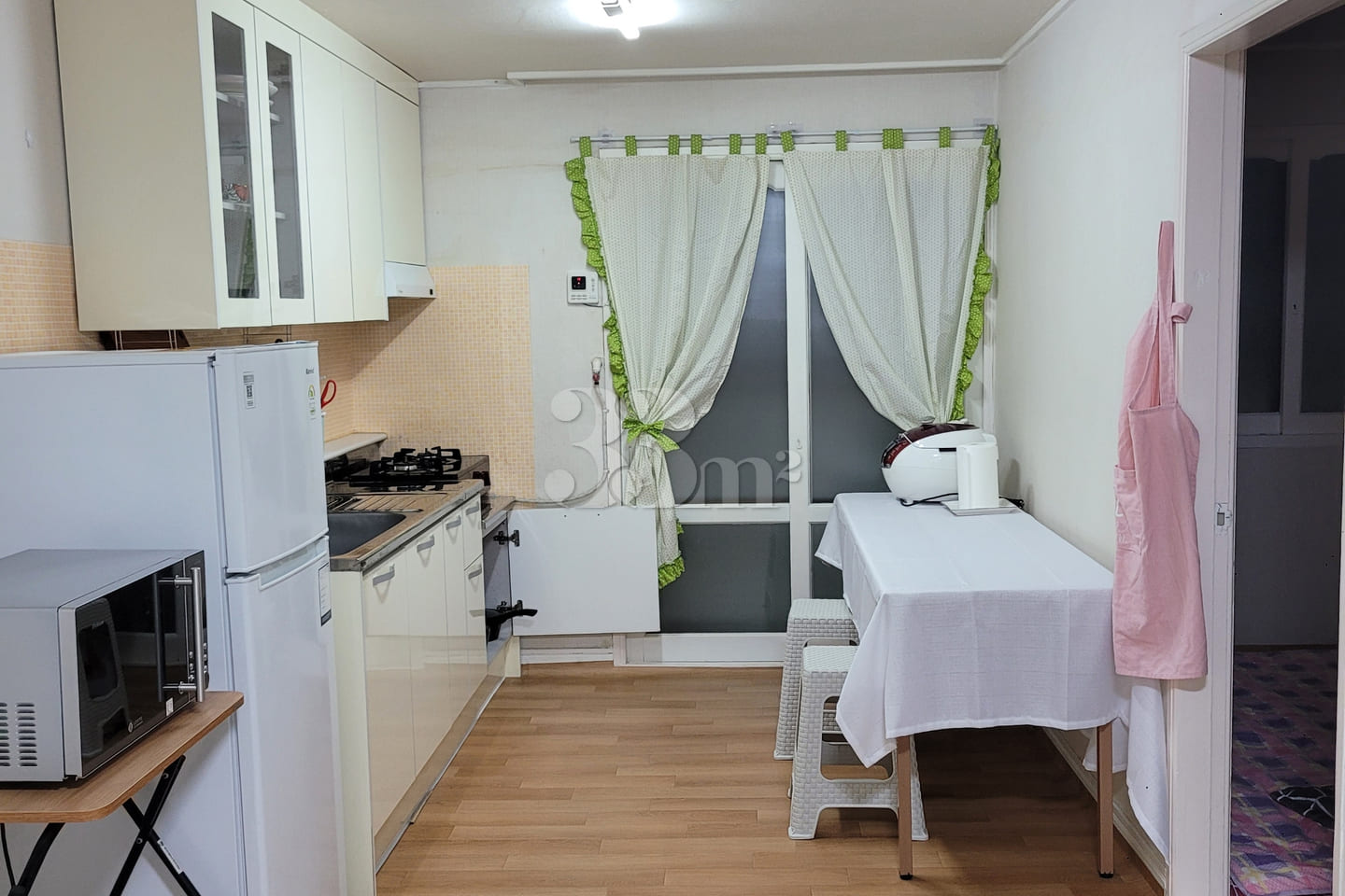 Apartment in Geoje Okpo with 2 bedrooms and a 9th image