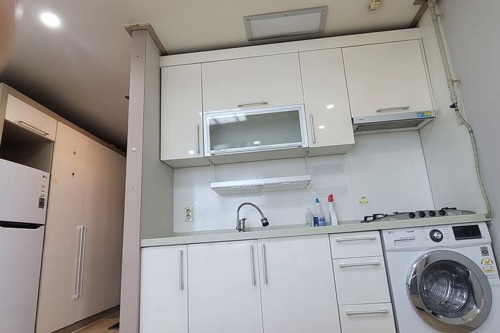 Clean view officetel, 2 minutes from Changdon 11th image