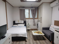 Daejeon Chungnam National University Express 1th image