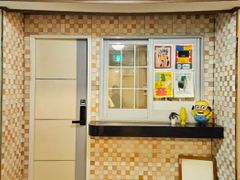 Men's Room, Room 205 6th image