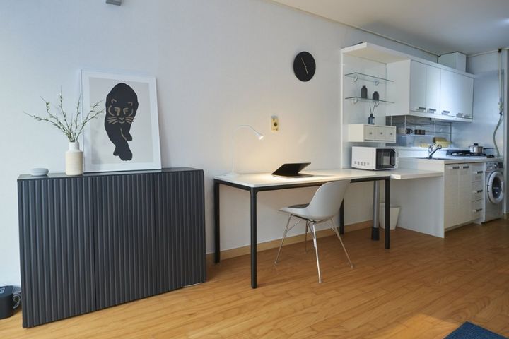 1 minute from Yongsan Station #HomeOffice 4th image