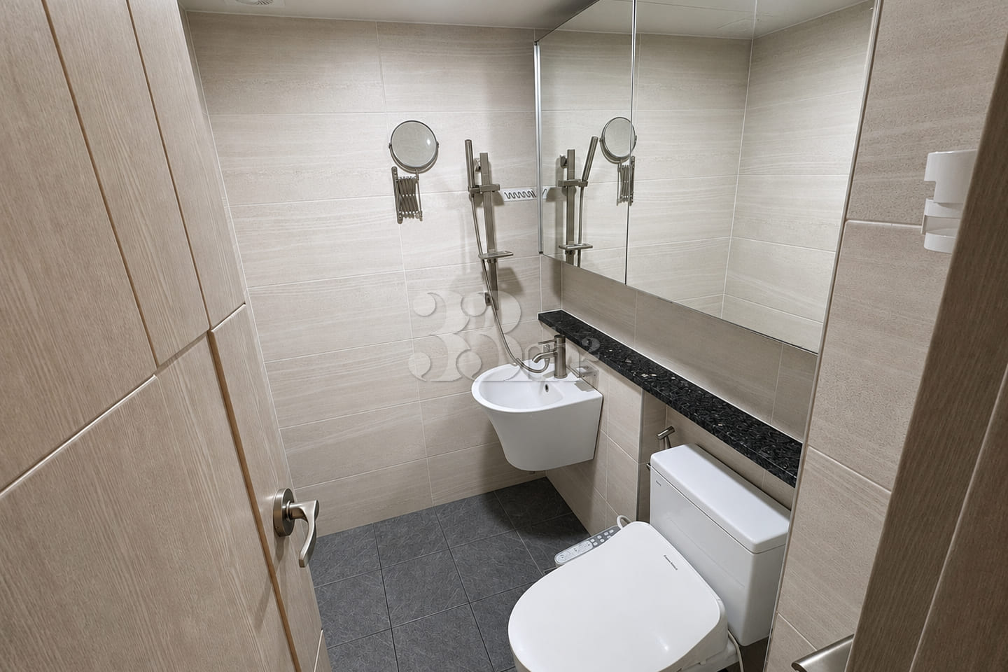 Quiet two-room apartment near Oncheonjang Sta 8th image