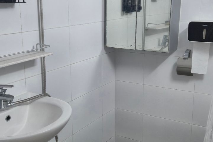 Two-room apartment within 10 minutes of Dusil 4th image
