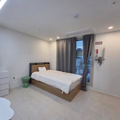 용락빌딩 402호 방 이미지