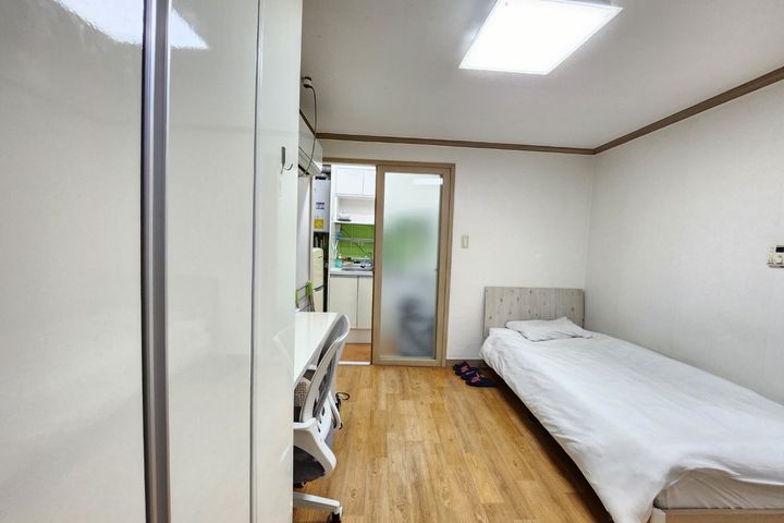 #27 넓은 1층 방 2번째 이미지