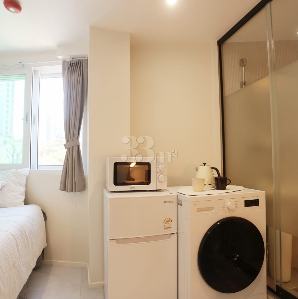Monostay Premium 12th image