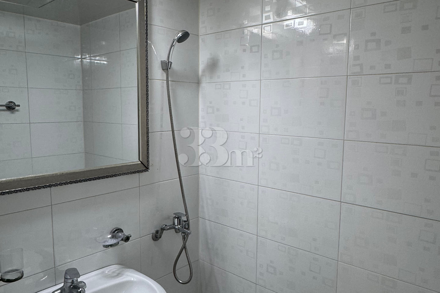 Studio apartment near a government office 5th image