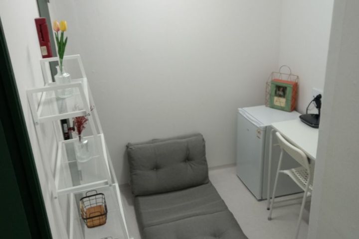 Clean and Remodeled Accommodation in Sillim-d 0th image