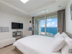 Direct ocean-view terrace 2th image
