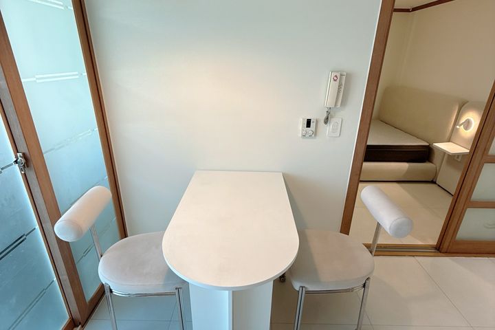 Grand Opening Discount: Spacious 2-Bedroom Un 2th image