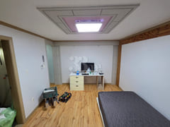 Safe studio apartment in Sinseong-dong 1th image