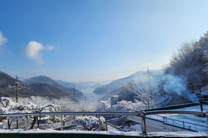 충주호 호수뷰 2층독채 12번째 이미지