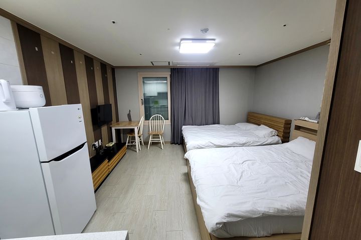 Seohyeon Hostel, Room 701 2th image
