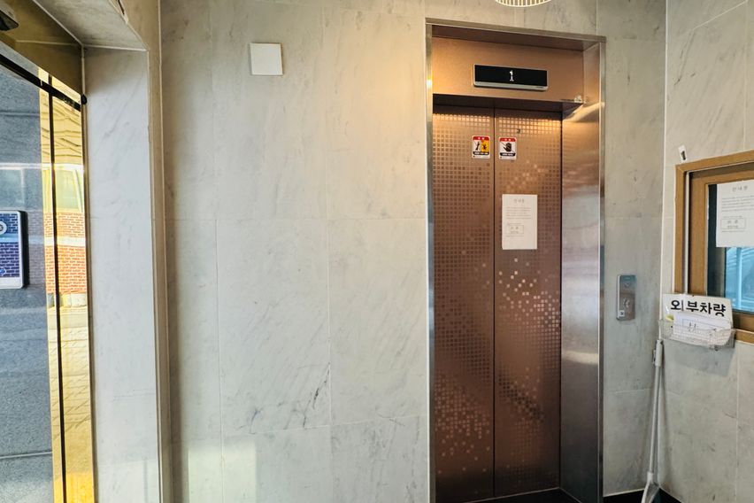 23평 벚꽃성수살이 3 6번째 이미지