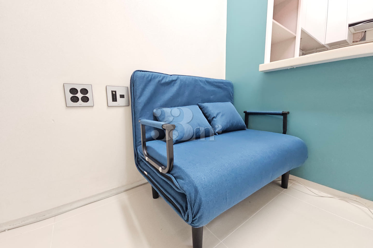 Newly built, fully furnished studio with a lo 8th image