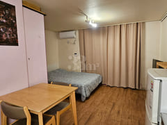 Coral House 1 4th image