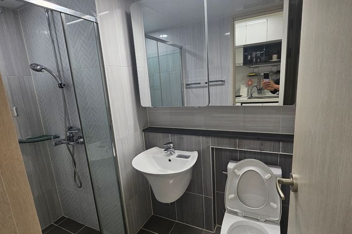 New 2-room apartment near Byeongjeom Station 15th image