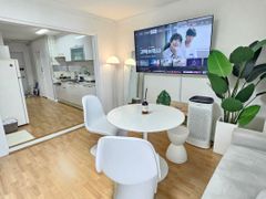 Merry Home #Fully Furnished #Free Parking 0th image