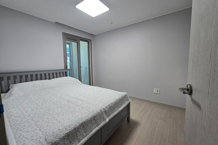 공항마을 방3화2아파트 6번째 이미지