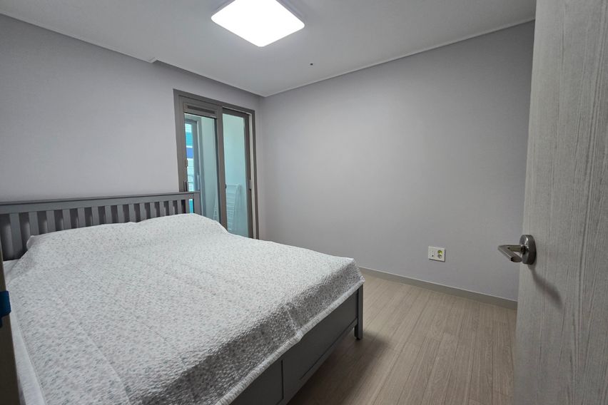 공항마을 방3화2아파트 6번째 이미지