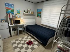 ROOM B 0번째 이미지