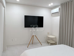 It's a clean, new house. 2th image