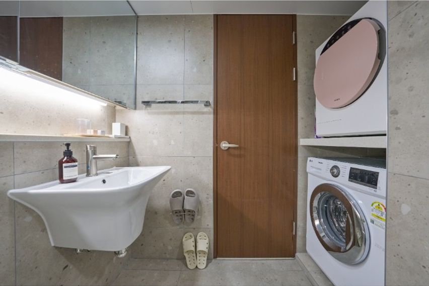 안국역도보1분거리 