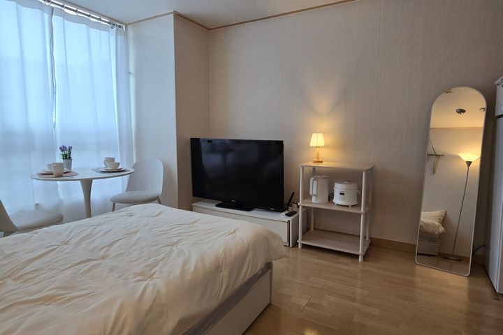 Fully furnished apartment, 3 minutes from Che 3th image