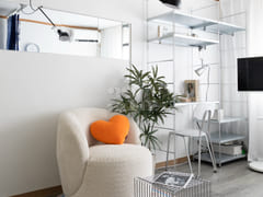 A studio apartment with a great vibe near Hon 4th image