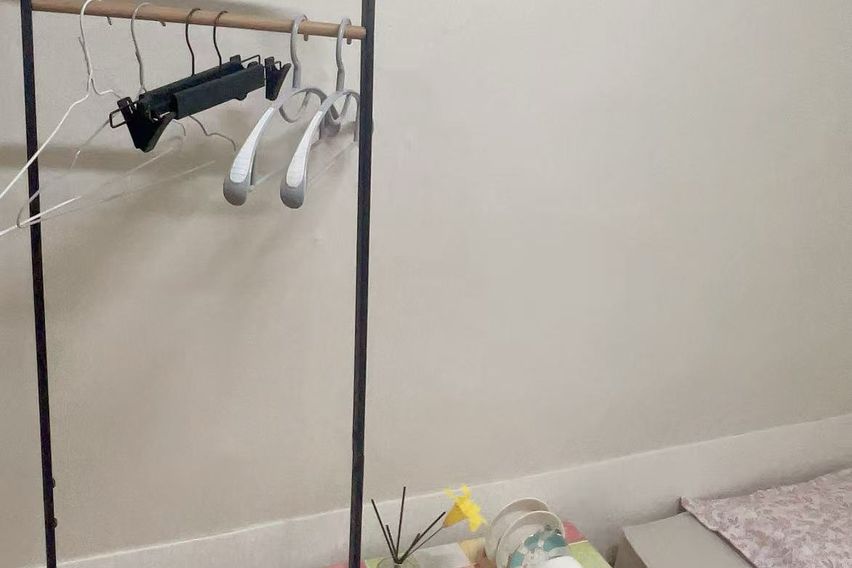 HEDY E 1번째 이미지