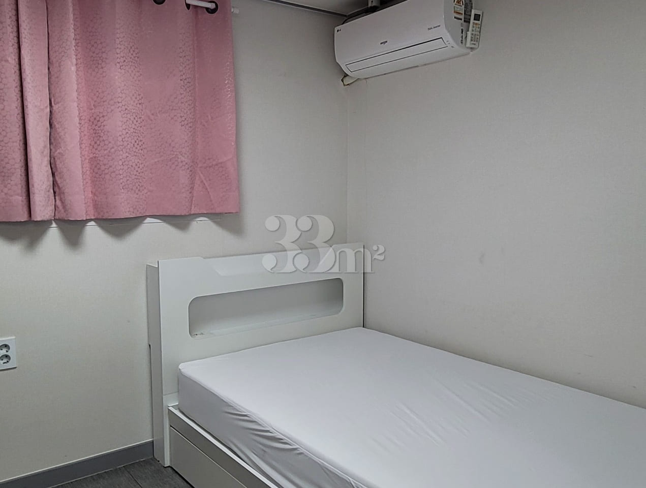 Juan Unit 205 3th image